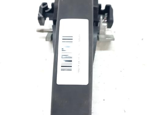 Used Rear right exterior door handle LAND ROVER DISCOVERY III (L319) 2.7 TD 4x4 (190 hp) 32106623