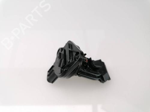 Used Mass air flow sensor TOYOTA HILUX VIII Pickup (_N1_) 2.4 D 4WD (GUN125_, GUN125R) (150 hp) 26210146