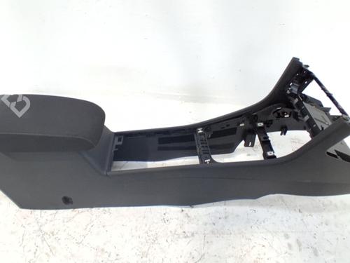Used Middle console Middle console VW GOLF VII Variant (BA5, BV5) 1.4 TSI (125 hp) 40551319 40551319
