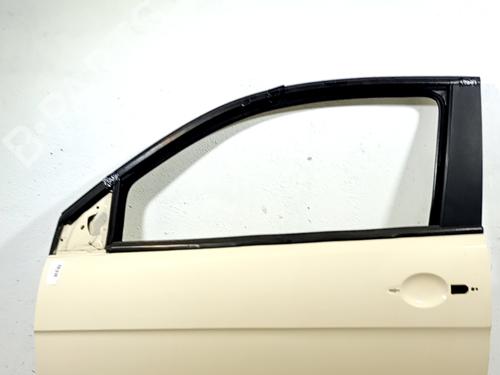 Used Left front door LANCIA YPSILON (843_) 1.3 JTD (843.AXD11, 843.AXD1A) (70 hp) 32159392