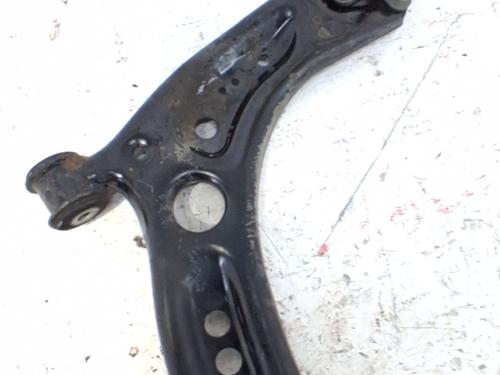 Used Left front suspension arm Left front suspension arm 36015629 36015629