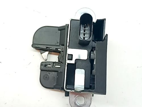 Serrure hayon VW TOURAN (1T1, 1T2) 2.0 TDI 16V (140 hp) 30920267