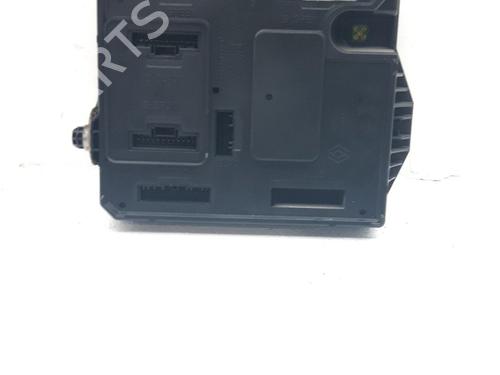 Used Electronic module Electronic module RENAULT SCÉNIC III (JZ0/1_) 1.5 dCi (106 hp) 33762423 33762423