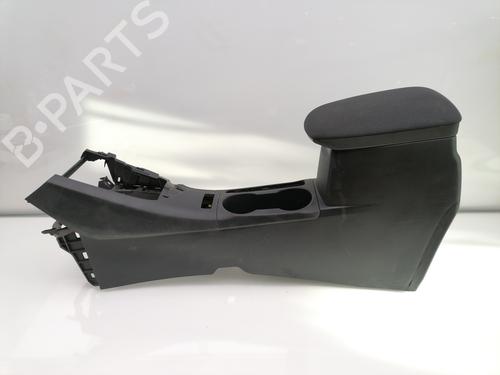 Used Armrest / Center console TOYOTA AURIS Estate (_E18_) 1.8 Hybrid (ZWE186_, ZWE186R, ZWE186H) (136 hp) 23385546