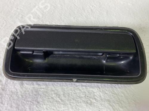 Used Rear right exterior door handle Rear right exterior door handle SUZUKI VITARA (ET, TA, TD) 1.6 i 16V All-wheel Drive (ET, TA02, SE416) (97 hp) 40119456 40119456