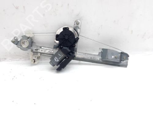 Elevalunas trasero derecho Elevalunas trasero derecho RENAULT MEGANE II Estate (KM0/1_) 1.5 dCi (KM02, KM13) (101 hp) 35947140 35947140