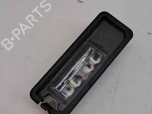 Used Licence plate light VW GOLF VII (5G1, BQ1, BE1, BE2) 2.0 TDI (150 hp) 28036781