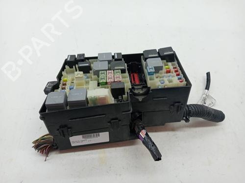 Used Fuse box FORD FOCUS III 2.0 TDCi (150 hp) 23348268