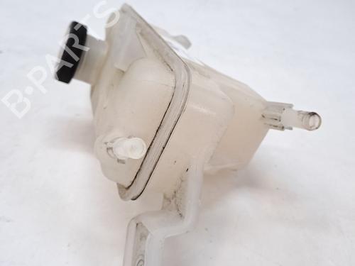 Expansion tank LEXUS NX (_Z1_) 300h AWD (AYZ15, AYZ15_, AYZ15R) | BP26192148C120 