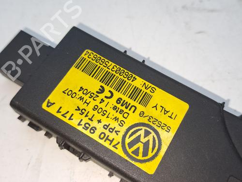 Electronic sensor VW MULTIVAN T5 (7HM, 7HN, 7HF, 7EF, 7EM, 7EN) 2.5 TDI | BP23382012M84 