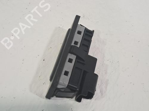 Tailgate handle PEUGEOT 208 I (CA_, CC_) 1.2 VTI 82 | BP27714805C132 