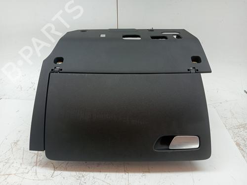 Used Glove box AUDI A3 Sportback (8VA, 8VF) 2.0 TDI (150 hp) 23377525
