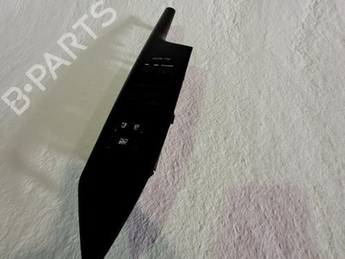 Used Left front window switch LEXUS CT (ZWA10_) 200h (ZWA10_, ZWA10R) (136 hp) 29557635