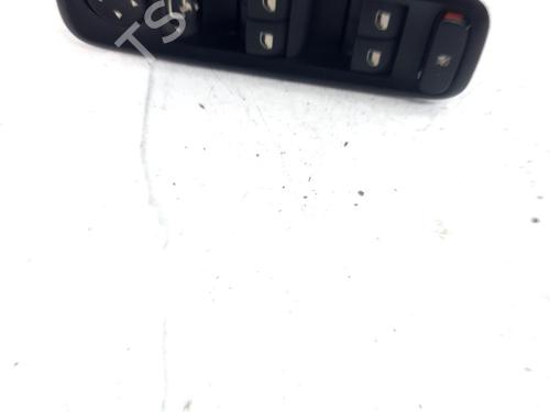 Used Left front window switch Left front window switch LANCIA PHEDRA (179_) 2.0 D Multijet (179.AXL1B, 179.BXL1B) (136 hp) 36317674 36317674