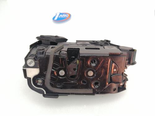 Used Rear left lock VW POLO V (6R1, 6C1) 1.4 TDI (90 hp) 23418984