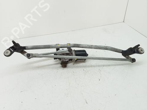 Used Front wiper motor DACIA SANDERO 1.5 dCi (75 hp) 29990630