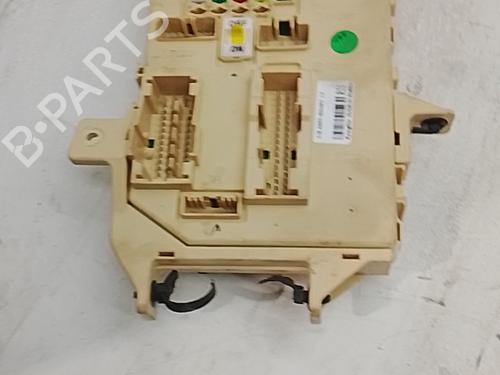 Sikringsdåse Sikringsdåse KIA CARENS IV 1.7 CRDi (116 hp) 37289562 37289562