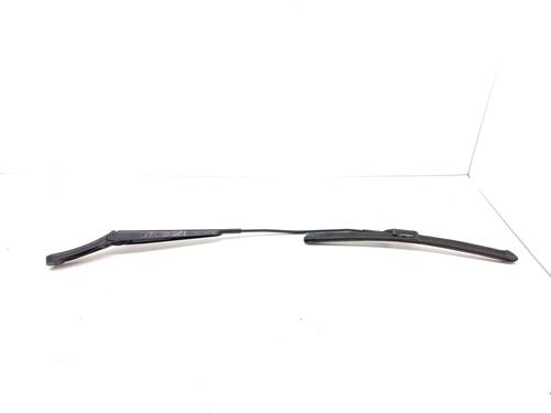 Used Front windshield wiper arm SEAT TOLEDO IV (KG3) 1.6 TDI (105 hp) 27174732