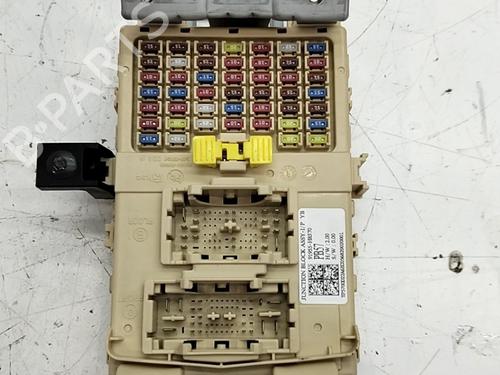 Fuse box KIA STONIC (YB) 1.2 CVVT | BP38748518E1 - Image 4
