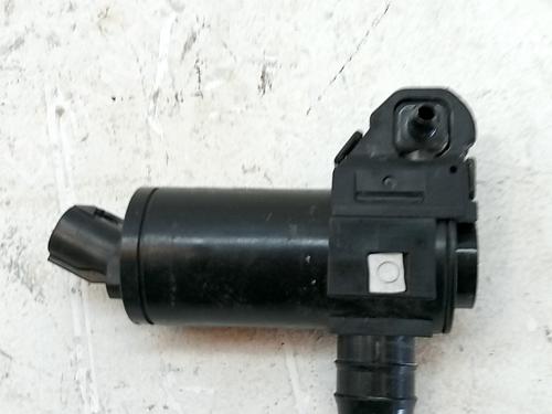 Washer pump LEXUS UX (_AA1_, _AH1_, _MA1_) 250h (MZAH10) | BP36109185E24 - Image 3