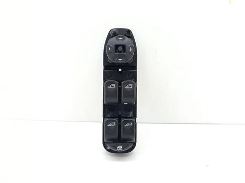 Used Left front window switch JAGUAR X-TYPE I (X400) 2.2 D (155 hp) 23290121
