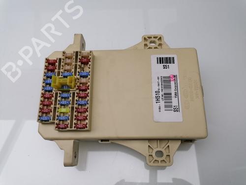 Used Fuse box HYUNDAI i30 (FD) 1.6 CRDi (116 hp) 23420590