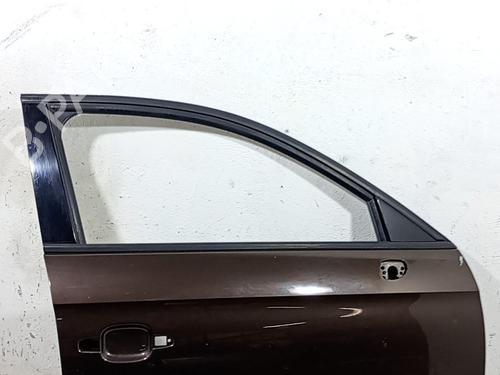 Used Right front door Right front door 38772126 38772126