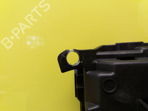 Used Electronic module RENAULT MEGANE IV Hatchback (B9A/M/N_) 1.2 TCe 130 (B9MR) (130 hp) 23404896