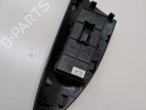 Right front window switch NISSAN JUKE (F15) 1.2 DIG-T | BP24171413I26 