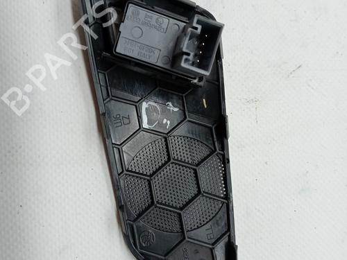 Used Right front window switch SKODA OCTAVIA II (1Z3) 1.6 TDI (105 hp) 23376509