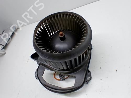 Varmeblæser MERCEDES-BENZ CLA Shooting Brake (X117) CLA 180 (117.942) (122 hp) 30846479