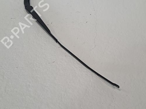 Used Front windshield wiper arm RENAULT MEGANE III Hatchback (BZ0/1_, B3_) 1.2 TCe (BZ2B, BZ11) (116 hp) 27463372