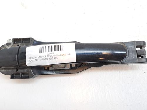 Used Front right exterior door handle SEAT LEON (1M1) 1.9 TDI (90 hp) 29025192