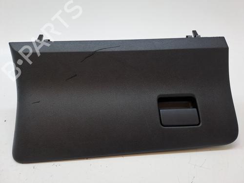Used Glove box TOYOTA YARIS (_P13_) 1.5 Hybrid (NHP130_, NHP130) (101 hp) 23362977