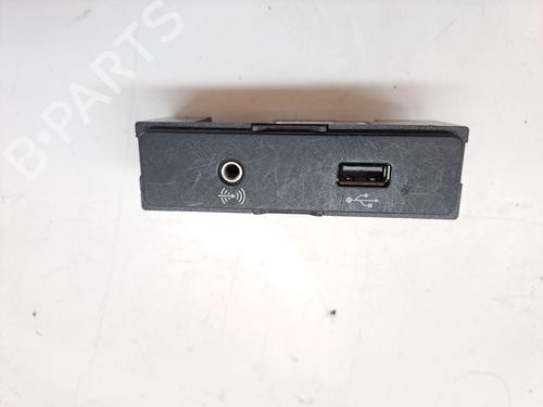 Used Electronic module SEAT LEON (5F1) 1.5 TGi (131 hp) 23285387