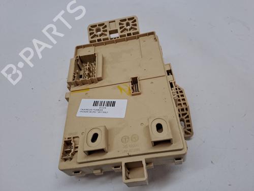 Used Fuse box HYUNDAI i30 (PDE, PD, PDEN) 1.0 T-GDI (120 hp) 24172154