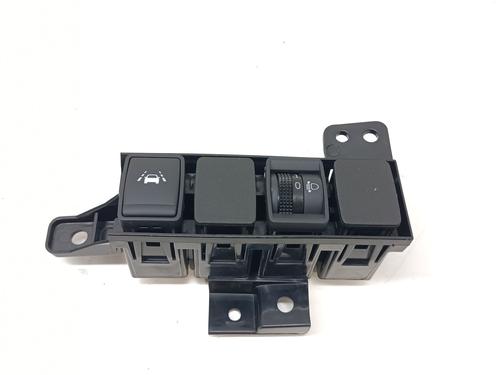 Used Switch NISSAN QASHQAI II (J11, J11_) 1.2 DIG-T (115 hp) 29228980