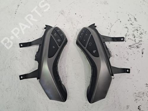 Used Steering wheel controls HYUNDAI i30 (GD) 1.4 CRDi (90 hp) 27463696