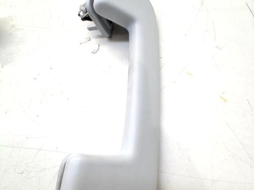 Used Interior roof handle PEUGEOT 3008 II SUV (MC_, MR_, MJ_, M4_) 1.5 BlueHDi 130 (131 hp) 30294393