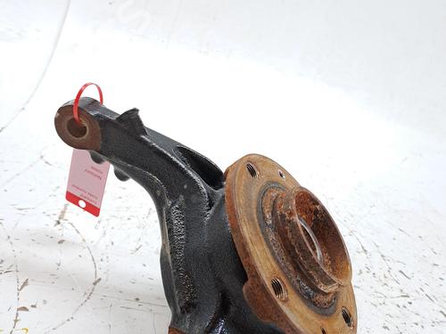 Right front steering knuckle PEUGEOT 2008 II (UD_, US_, UY_, UJ_, UR_, UC_) 1.2 PureTech 100 (USHNK) | BP27673057M26 