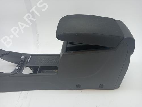 Armrest / Center console VW TIGUAN (5N_) 2.0 TDI | BP23361341I20 