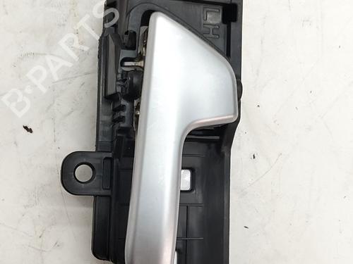 Used Front left interior door handle Front left interior door handle 38418882 38418882