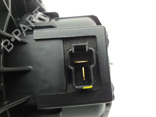 Used Heater blower motor HYUNDAI i30 FASTBACK (PDE, PDEN) 1.0 T-GDI (120 hp) 23449365
