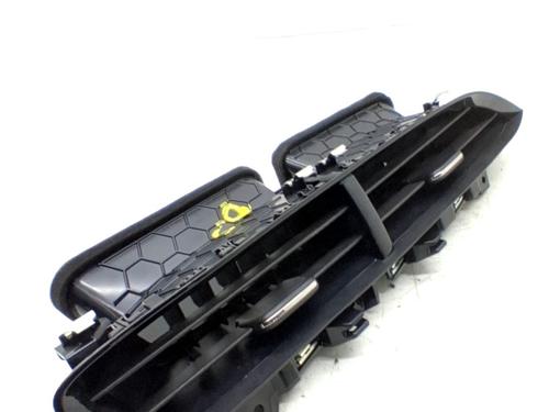 Used Air vent Air vent OPEL CORSA F (P2JO) 1.2 (68) (131 hp) 33766181 33766181