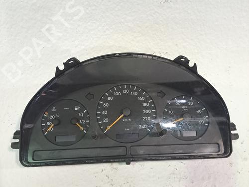 Used Instrument cluster MERCEDES-BENZ A-CLASS (W168) A 170 CDI (168.009, 168.109) (95 hp) 26315439
