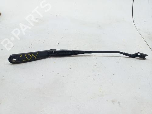 Used Front windshield wiper arm ALFA ROMEO TONALE (965_) 1.6 VGT-D (131 hp) 29302908