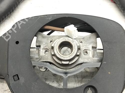 Rat Rat TOYOTA YARIS (_P9_) 1.4 D-4D (NLP90_, NLP90R) (90 hp) 39741180 39741180