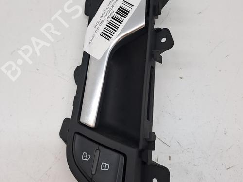 Venstre foran invendig håndtak AUDI A5 Sportback (8TA) 2.0 TDI (190 hp) 23369494
