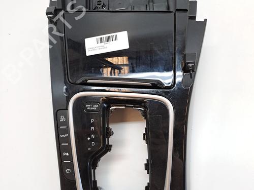 Used Middle console KIA XCEED (CD) 1.6 GDI Hybrid (141 hp) 28036828