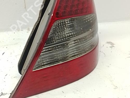 right-taillight-mercedes-benz-e-class-w211-2002-2003-2004-2005-2006-2007-2008-2009-39555420 main image